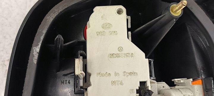 фото №7, Лампа ліва зад 6no945257a volkswagen polo iii 6n