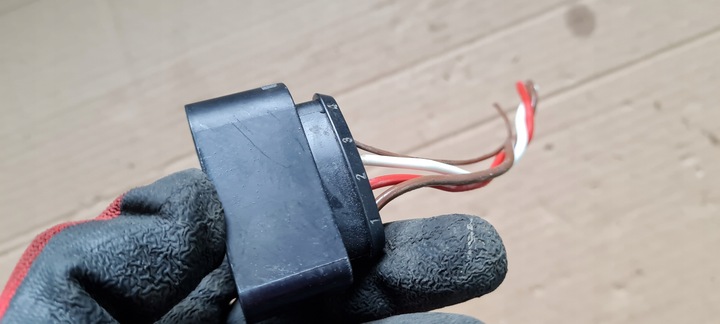 фото №9, Q5 80a sq5 штекер разъём соединитель 4m0973724 a4 b9 8w s4 q5 q7