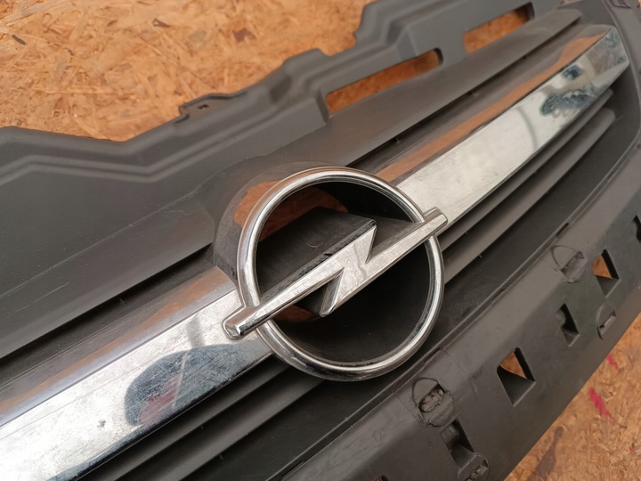 фото №7, 13120828 opel corsa c рестайлінг решітка радіатора решітка бампера перед