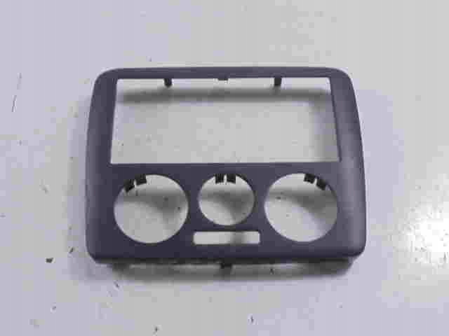 фото №9, Skoda octavia i 1u захист корпус рамка радіо 1u0858071