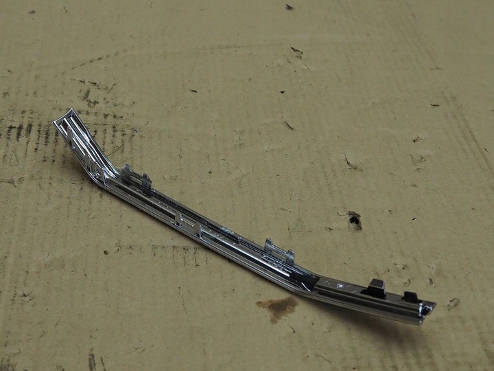 фото №16, Планка хром ліва решітка решітка audi a6 c8 allroad