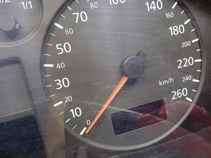 фото №8, Спідометр  прилади 8d0920900p audi a4 b5 1.8