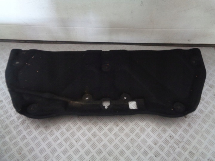 фото №1, Renault megane v e-tech 2022 обивка крышки зад багажника задняя