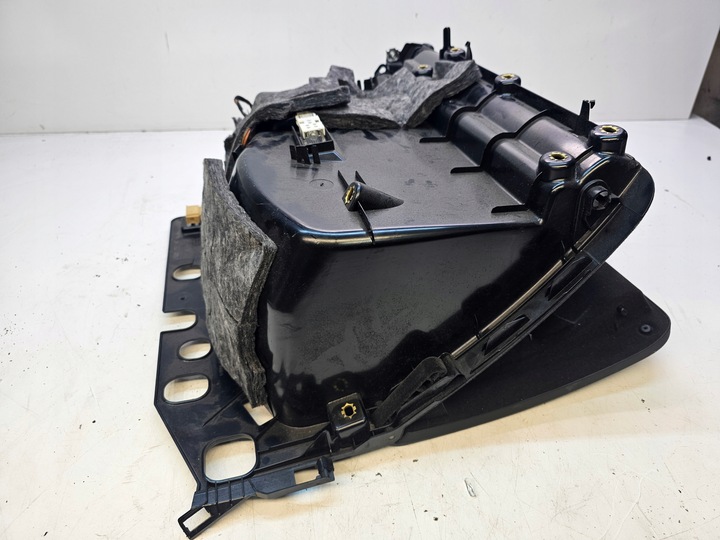 фото №5, Бардачок пасажира audi q5 8r 8r1857035d 6ps