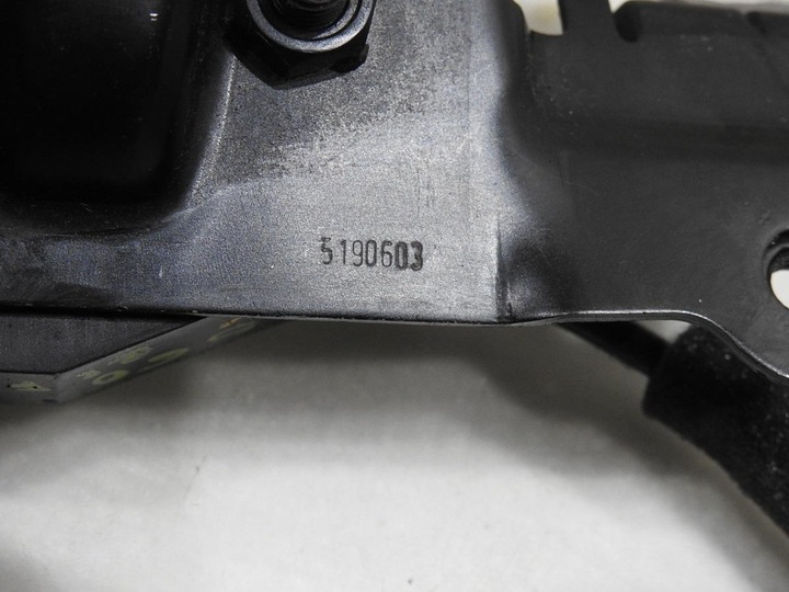 фото №9, Ручка замок спинка лівий volvo s60 i