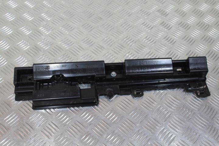 фото №1, Ковзун накладки порогової правий bmw 3 f30 f31 рестайлінг