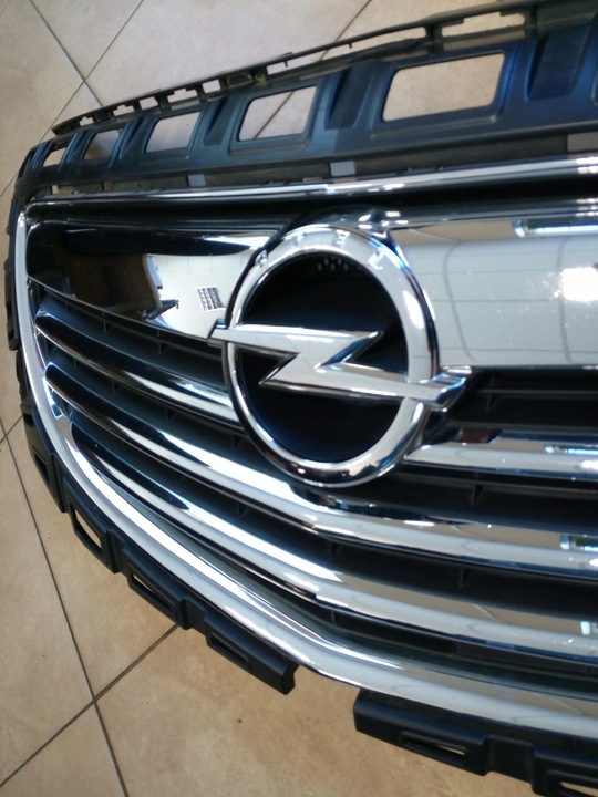 фото №2, Решётка решётка радиатора opel insignia a '08-12 оригинал.