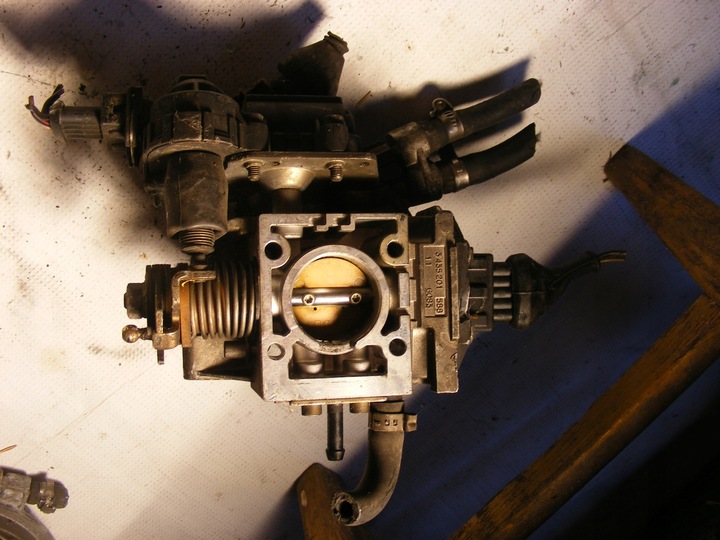 фото №4, Дросельна заслінка renault clio i 1,2 3435201