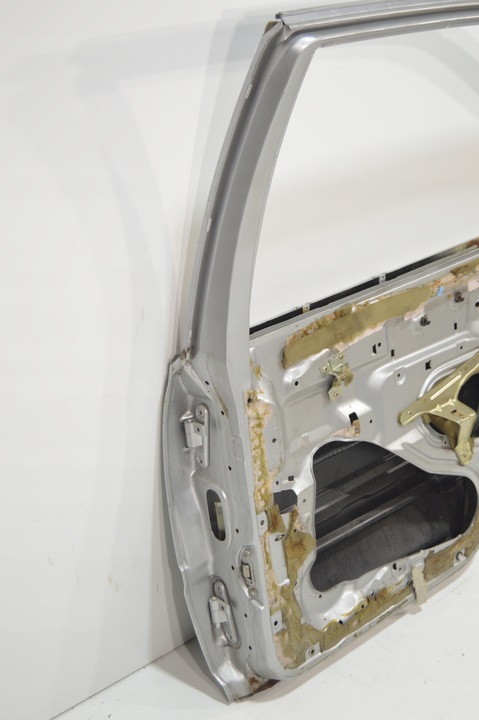 фото №7, Двері правий зад версія коротка mercedes w140 744 перший лак