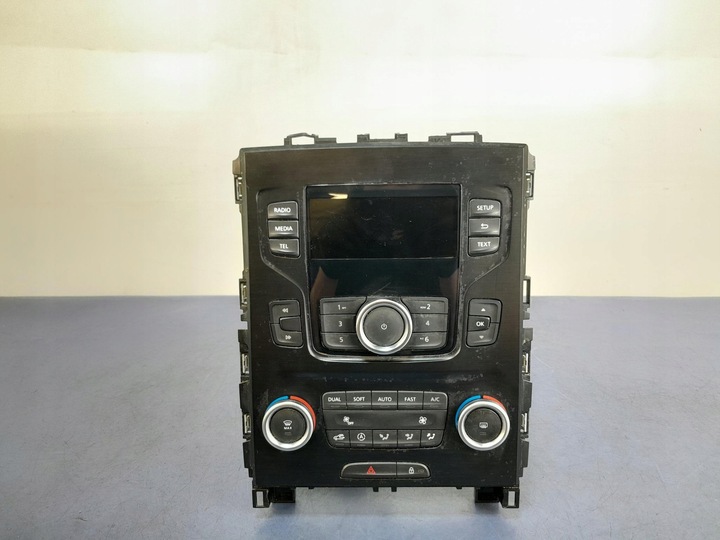 фото №1, Megane iv панель радио кондиционера 280908450r