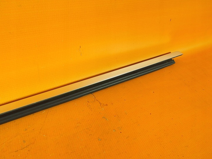 фото №8, Audi q7 4m планка zbierająca дверь хром перед правая 4m0853284