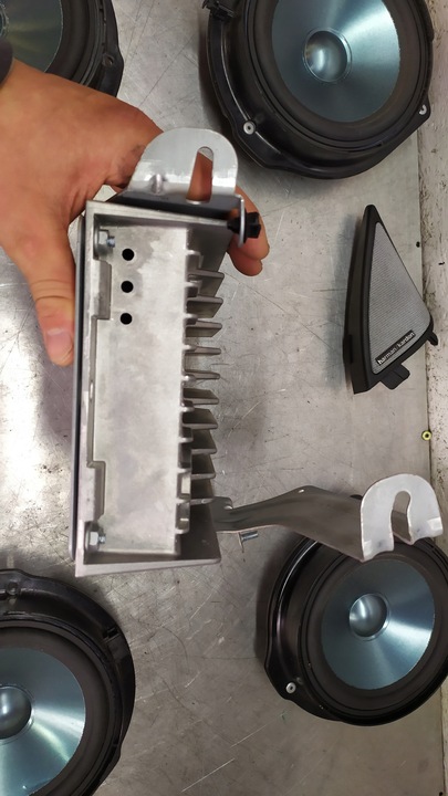 фото №9, Mercedes e класс w207 озвучивание harman кардон a2048202102