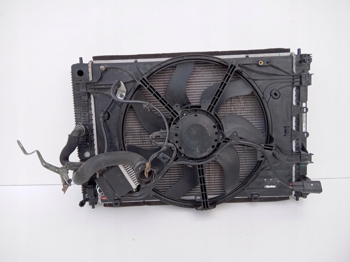 фото №2, Радиаторов воды infiniti q50 2.0t 2.2d