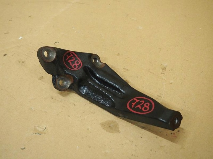 фото №1, Лапи поддержка двигателя mazda 1.5d skyactiv