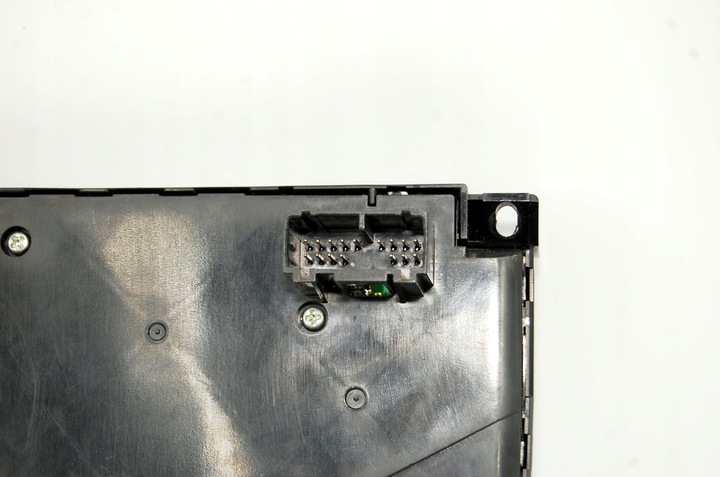 фото №9, Панель радіо повітропровід кондиціонера volvo v50 s40 ii 30737668 2004-2007