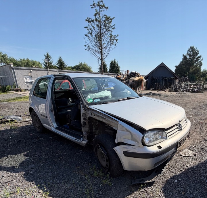 фото №9, Vw golf iv капот двигуна lb7z