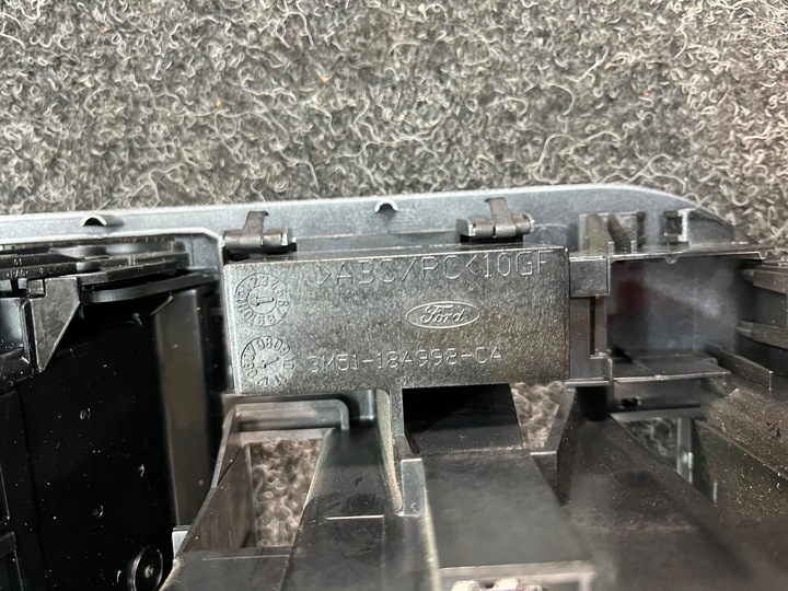 фото №10, Консоль керування повітропровід ford c-max 3m5118a998ca