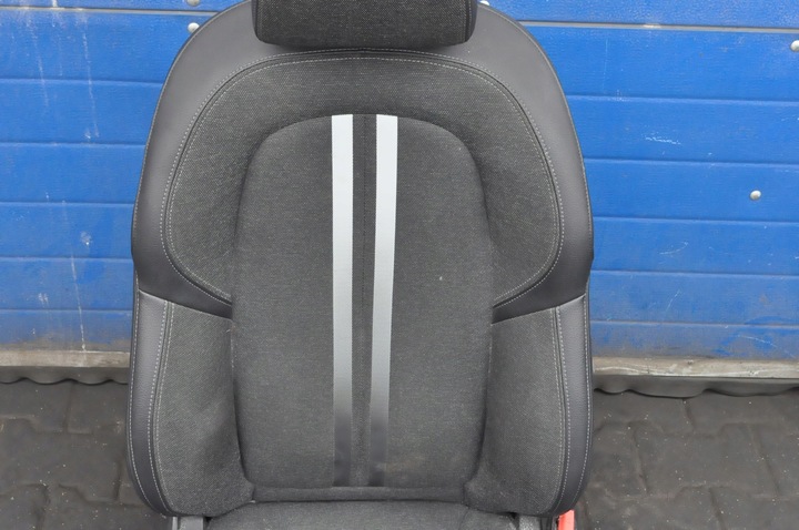 фото №13, Bmw 2 f46 gran tourer прокладка інтер'єру сидіння диван англієць напівшкіра