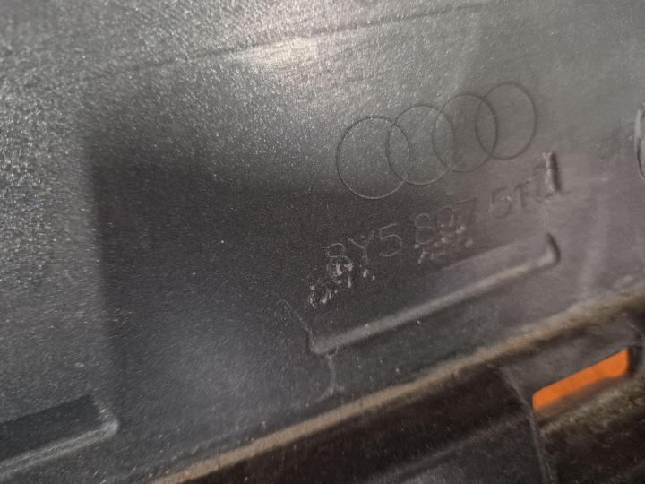 фото №14, Audi a3 8y iv рестайлінг 24- задній бампер 8y5807511l