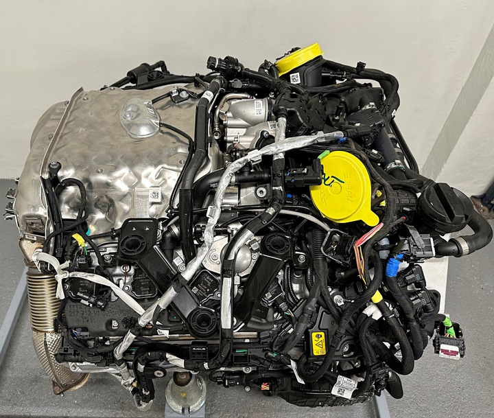 фото №9, Bmw g70 g05 f95 m5 g90 g09 заводской новый комплектный двигатель s68b44a s68x