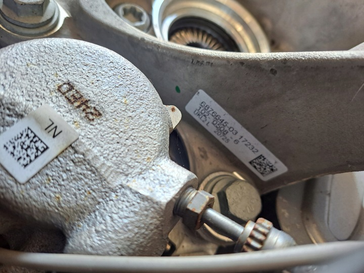 фото №5, Mini 2.0 d 4x4 поворотна опора ліва перед 6876645 нова