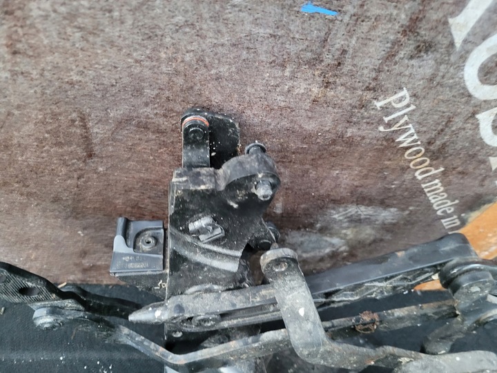 фото №10, 307 cc cabrio крыша механизм крыша петля левый правый