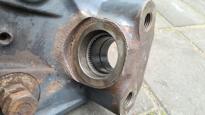 фото №3, Daf 106 поворотный кулак левая