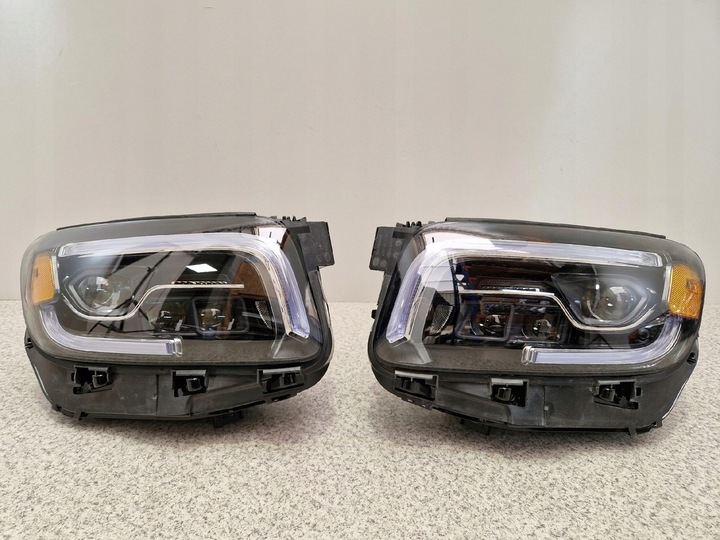 фото №1, Mercedes glb w247 x247 лампи передні ліва права комплект multibeam led usa