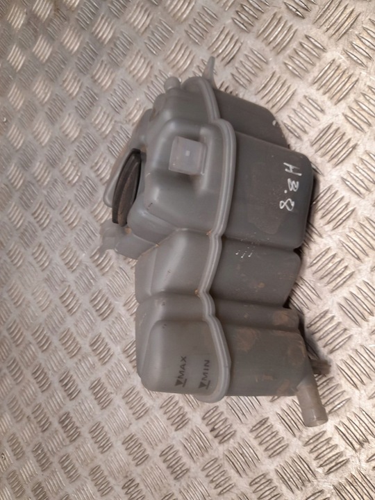 фото №6, Audi a8 s8 d4 4h 2015 бак розширювальний охолоджуюча рідина