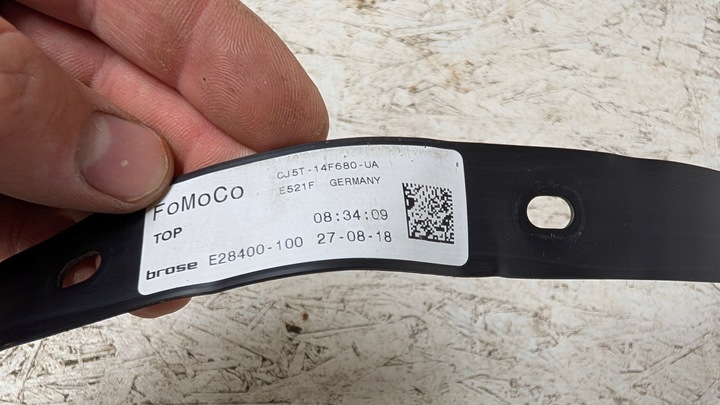 фото №10, Ford kuga mk2 ii рестайлинг 16-19 датчик открывания крышки cj5t-14f680-ua