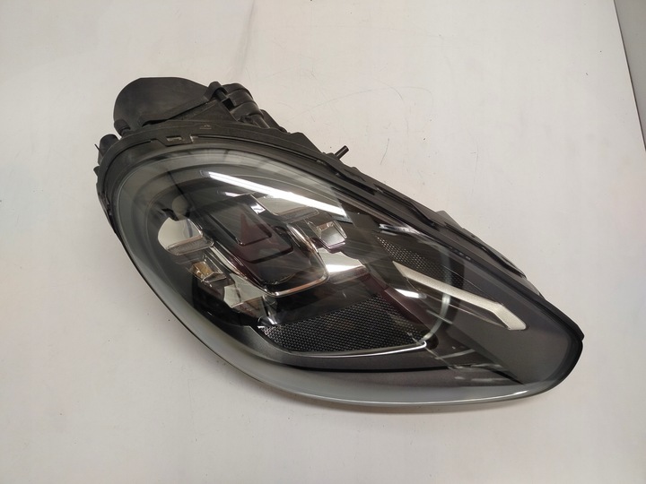 фото №10, Porsche cayenne 7p рестайлинг полный led лампа правая левая идеальные