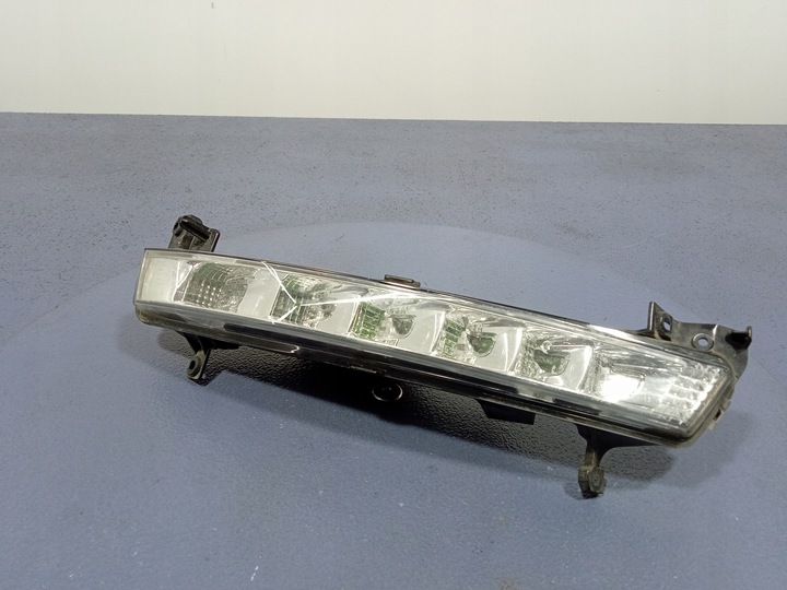 фото №1, C4 picasso i рестайлинг 09-13 лампа led drl перед правая 177.850-02