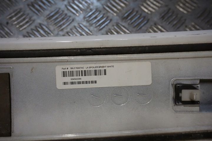 фото №9, Dodge challenger 2015 - спойлер спойлер кришки багажника зад usa