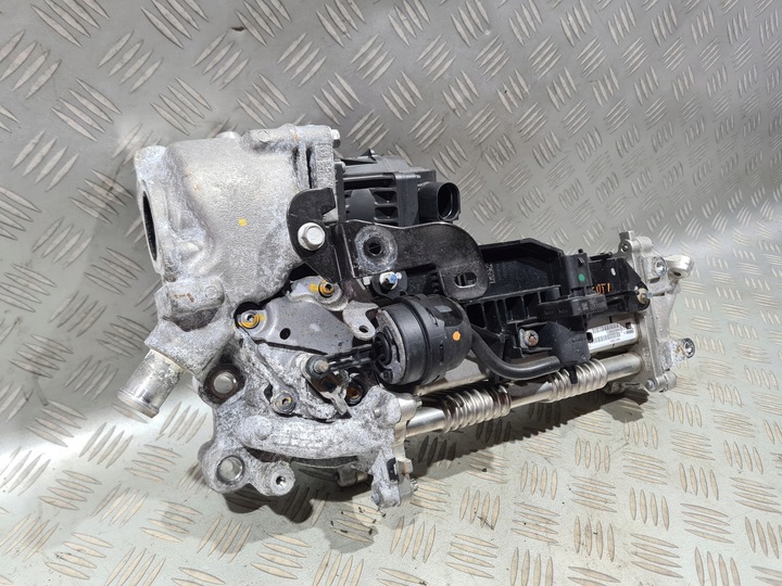 фото №3, Радіатор радіаторів egr astra j zafira c mokka meriva b insignia 1.6 cdti