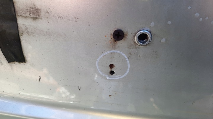 фото №4, Задня кришка volvo s40 00-04r sedan