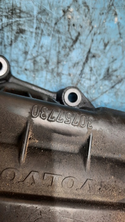 фото №6, Основа фільтра масла volvo v60 s60 ii 30757730