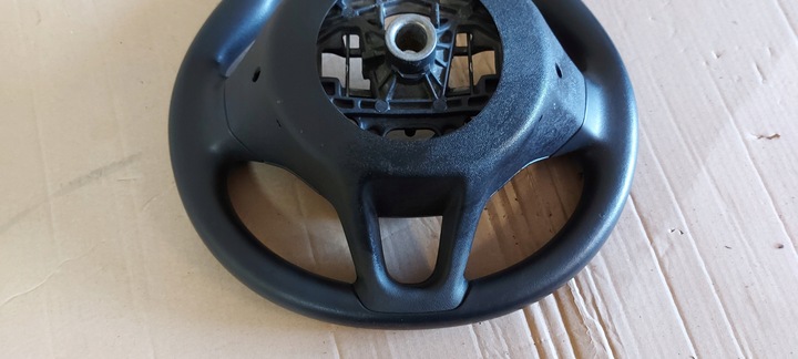 фото №12, Peugeot 208 2008 кермо мультифункція