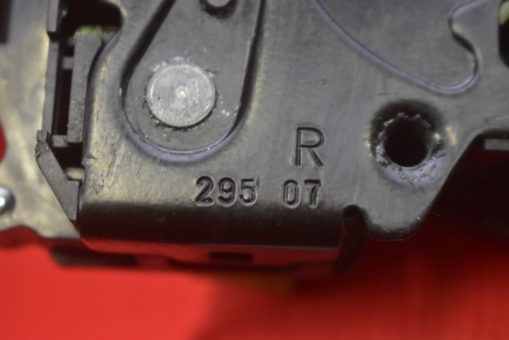 фото №7, Замок дверь правый перед переднее eu chevrolet hhr 1 i 05-11