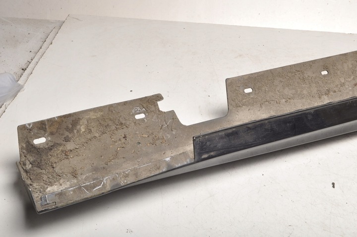 фото №8, Bmw x1 e84 накладка планка пороговая левая 8038076