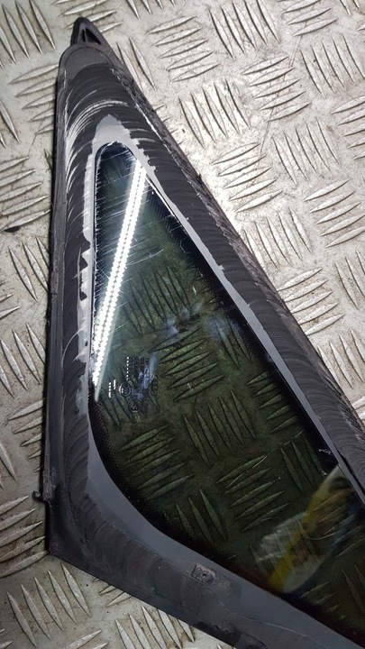 фото №10, Audi a8 d3 скло кузовна ліва зад