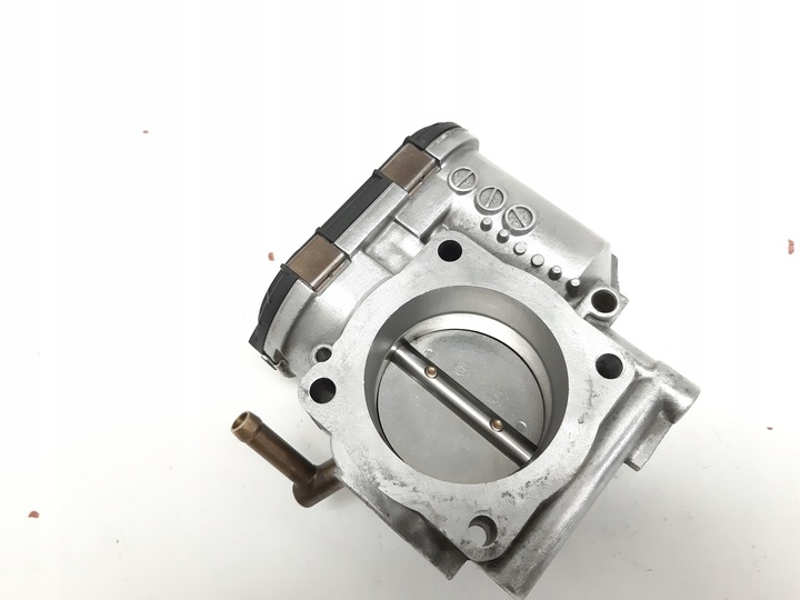 фото №7, Audi vw 2.0 8v дроссельная заслонка 06a133062d 0280750061