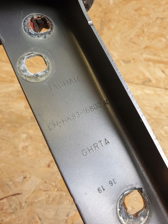 фото №3, Jaguar f pace петлі капота df сірий