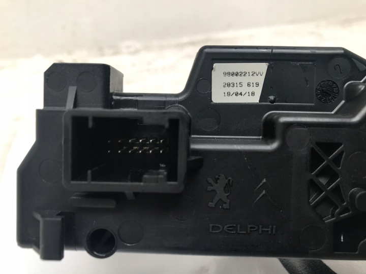 фото №3, Citroen c4 spacetourer 1.5 hdi підкермові важелі зміни коробки передач автомат 98002212vv 18-