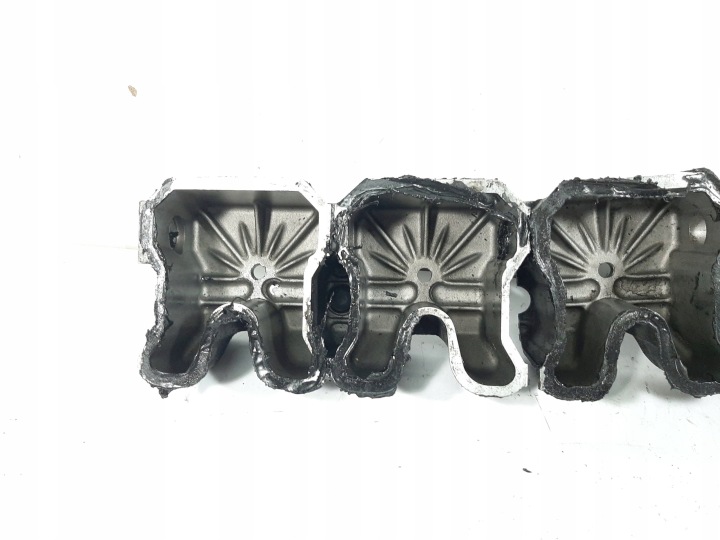 фото №11, Jeep grand cherokee ii 3.1td 4x4 wg 99r кришка клапанів 90132226g