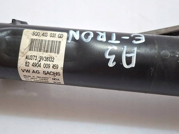 фото №11, Audi a3 s3 8v 2015 амортизатор переднее 5q0413031gd