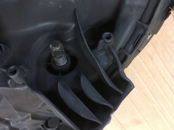 фото №9, Лампа правые перед renault captur 2015 260102734r европа повреждённая