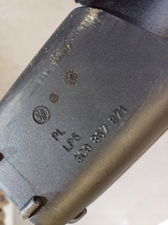 фото №9, Ролета багажника vw passat b6 універсал nr. 3c9867871