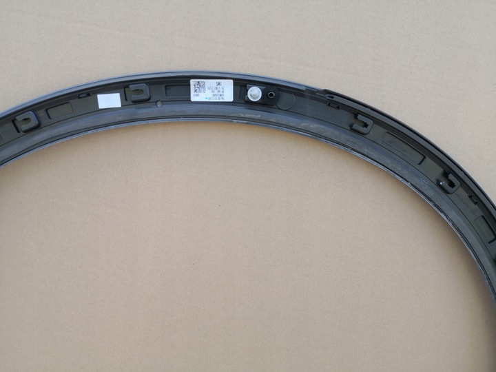 фото №9, Audi q4 e tron 89a планка na крило лівий зад 817c