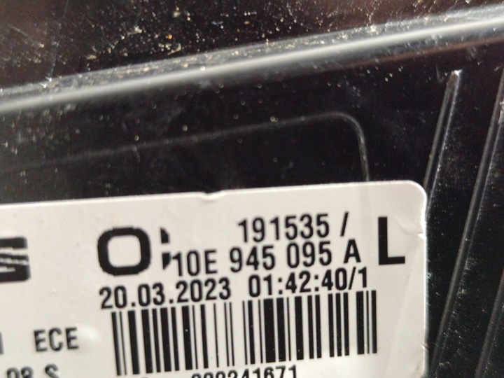 фото №11, Cupra born левый зад левая задняя лампа led оригинал европа