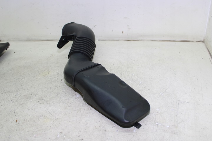 фото №4, Труба канал повітря bmw e60 e61 2.0d 7796270 + zasys